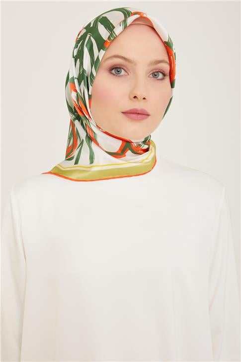 Armine Çiçek Desenli Twill İpek Eşarp 24Ya9123 5 34