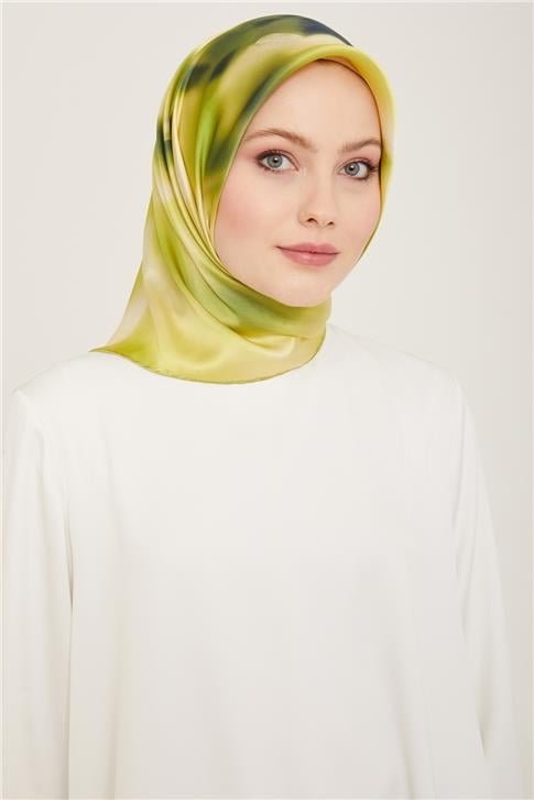 Armine Çiçek Desenli Twill İpek Eşarp 24Ya9124 82 80
