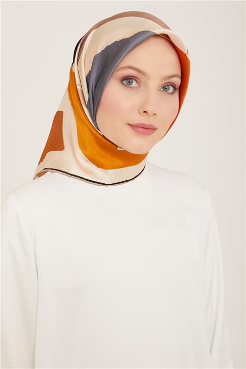 Armine Çiçek Desenli Sura İpek Eşarp 24Ya9127 31 02