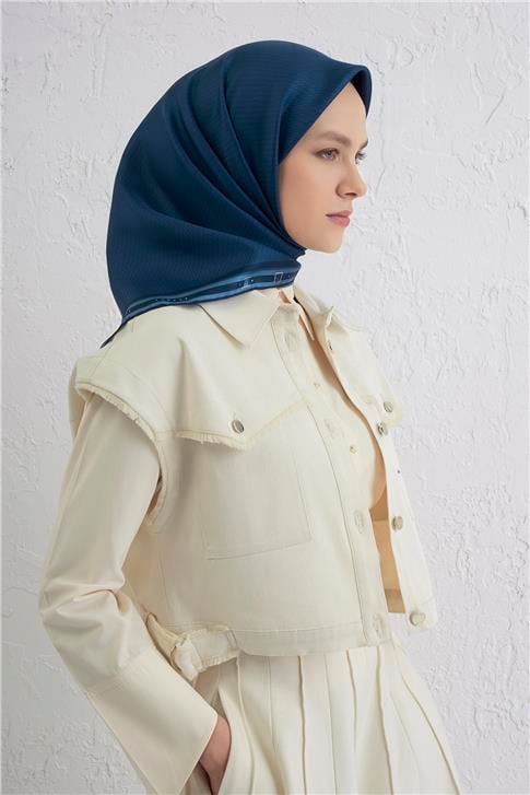 Armine Monogram Desenli Saf İpek Twill Eşarp 9401D 81