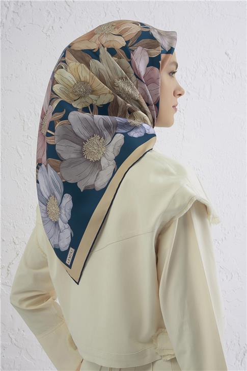 Armine Çiçek Desenli Saf İpek Twill Eşarp 9403D 37