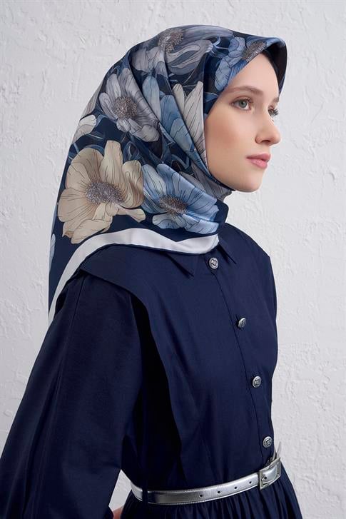 Armine Çiçek Desenli Saf İpek Twill Eşarp 9403D 83