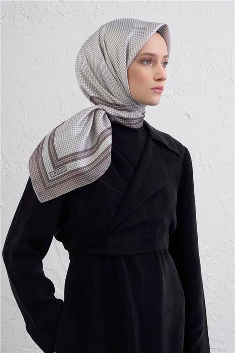Armine Klasik Desenli Saf İpek Twill Eşarp 9404D 50