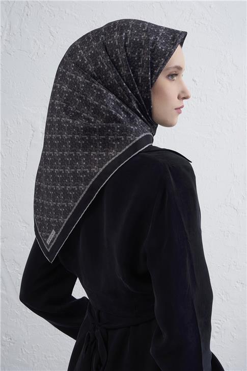 Armine Soyut Desenli Saf İpek Twill Eşarp 9405D 84