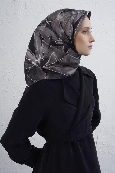 Armine Çiçek Desenli Saf İpek Twill Eşarp 9406D 59