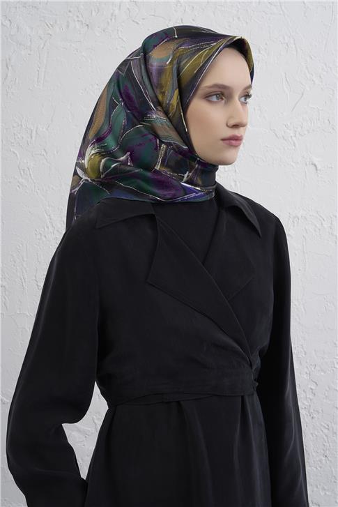Armine Çiçek Desenli Saf İpek Twill Eşarp 9406D 84