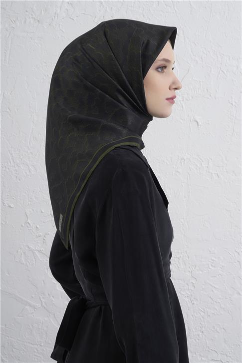 Armine Klasik Desenli Saf İpek Twill Eşarp 9408D 50