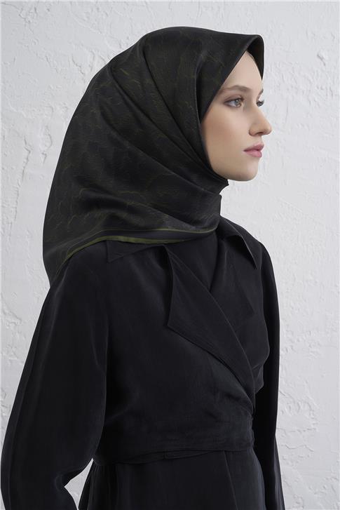 Armine Klasik Desenli Saf İpek Twill Eşarp 9408D 50