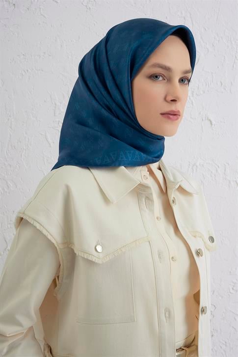 Armine Monogram Desenli Saf İpek Twill Eşarp 9412D 06