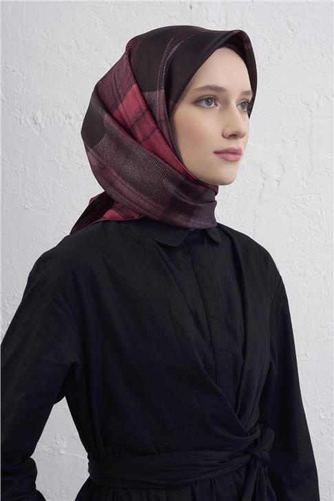Armine Geometrik Desenli Saf İpek Twill Eşarp 9424D 82