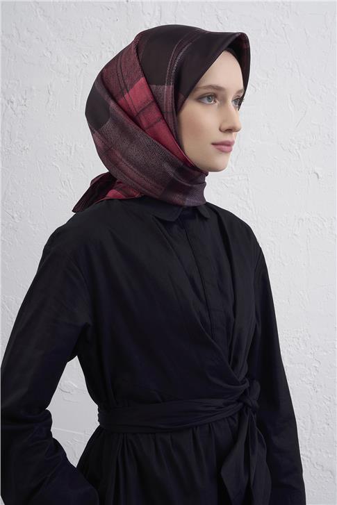 Armine Geometrik Desenli Saf İpek Twill Eşarp 9424D 82
