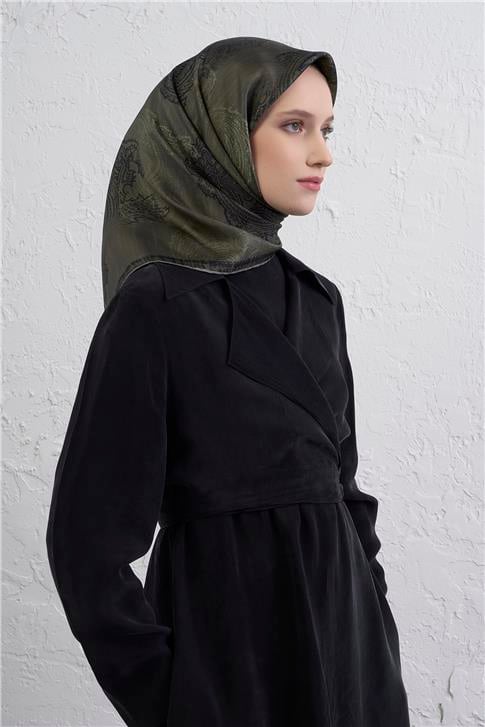 Armine Klasik Desenli Saf İpek Twill Eşarp 9428D 36