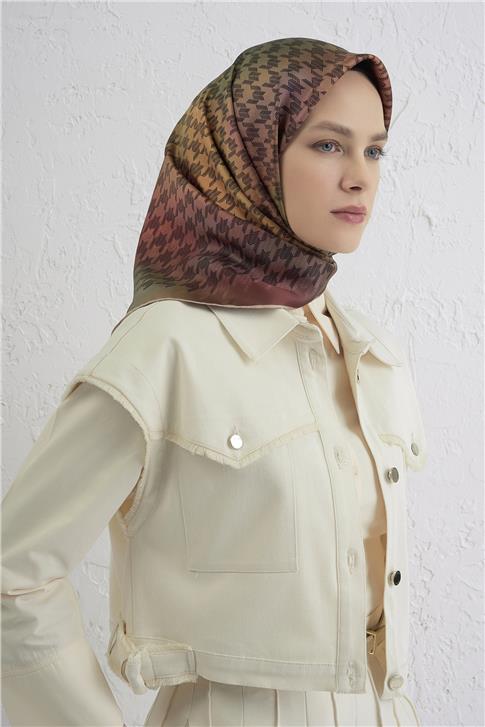 Armine Klasik Desenli Saf İpek Twill Eşarp 9434D 38