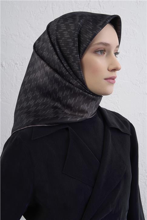 Armine Klasik Desenli Saf İpek Twill Eşarp 9434D 82