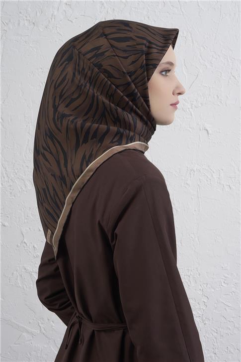 Armine Klasik Desenli Saf İpek Twill Eşarp 9435D 37