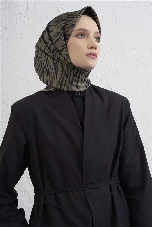 Armine Klasik Desenli Saf İpek Twill Eşarp 9435D 40