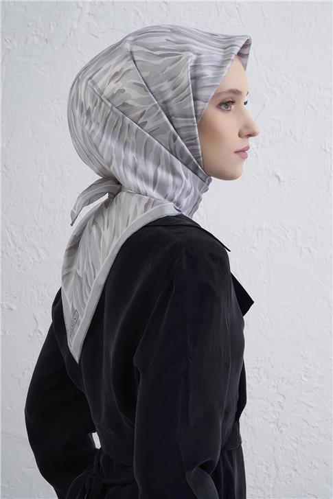 Armine Klasik Desenli Saf İpek Twill Eşarp 9435D 41