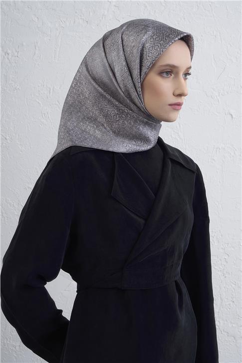 Armine Klasik Desenli Saf İpek Twill Eşarp 9437D 13