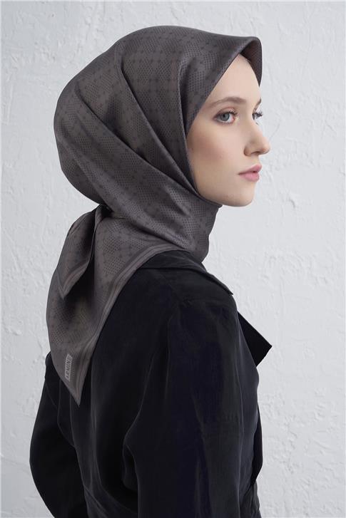 Armine Monogram Desenli Saf İpek Twill Eşarp 9440D 60
