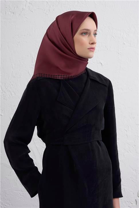 Armine Su Yolu Desenli Saf İpek Twill Eşarp 9443D 04