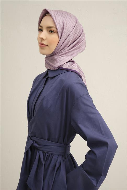 Armine Klasik Desenli Saf İpek Sura Eşarp 9301D 55