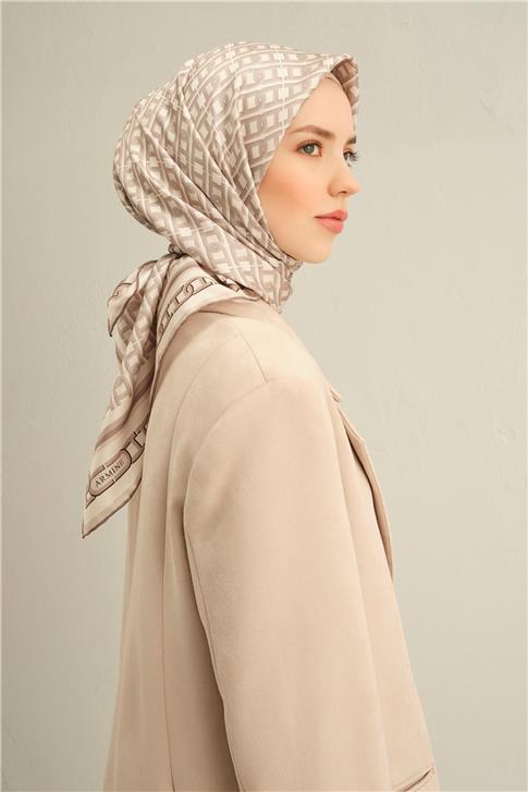 Armine Klasik Desenli Saf İpek Twill Eşarp 9301D 05