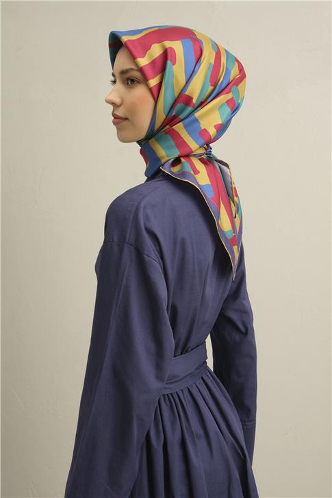 Armine Geometrik Desenli Saf İpek Twill Eşarp 9303D 50