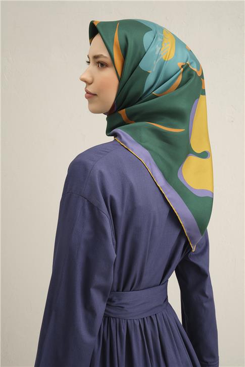 Armine Çiçek Desenli Saf İpek Twill Eşarp 9317D 53 