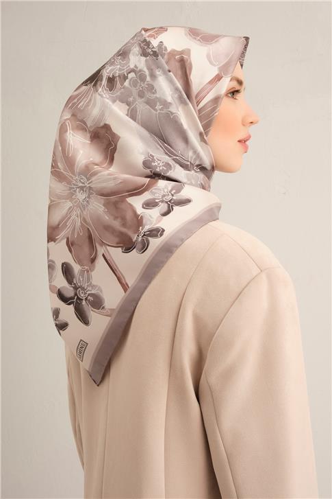 Armine Çiçek Desenli Saf İpek Twill Eşarp 9318D 83
