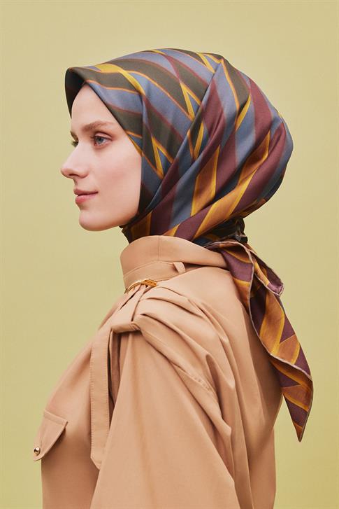 Armine Geometrik Desenli Saf İpek Twill Eşarp 9325D 21