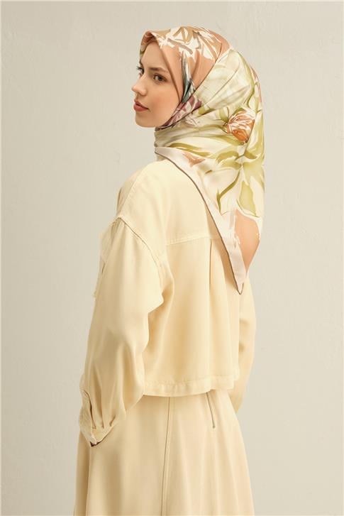 Armine Çiçek Desenli Saf İpek Twill Eşarp 9337D 04