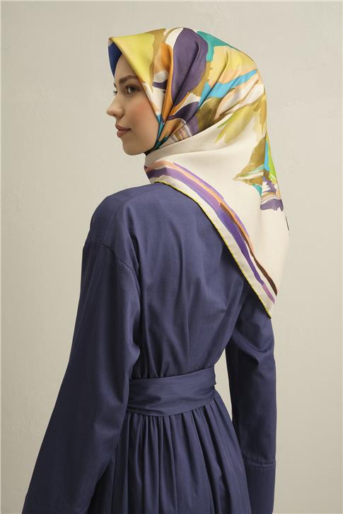 Armine Çiçek Desenli Saf İpek Twill Eşarp 9340D 05