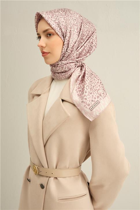 Armine Leopar Desenli Saf İpek Sura Eşarp 9352D 82