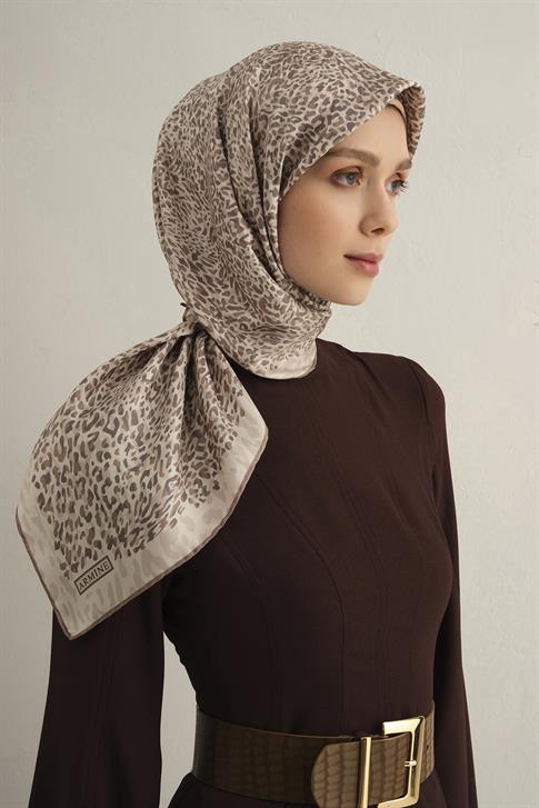 Armine Leopar Desenli Saf İpek Twill Eşarp 9352D 05