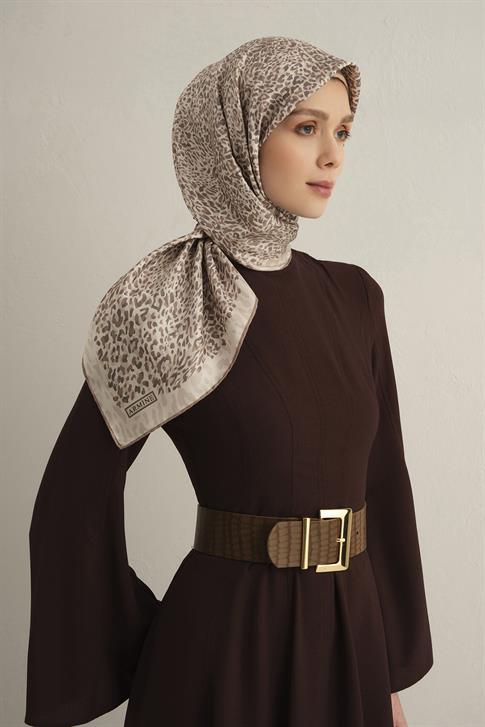 Armine Leopar Desenli Saf İpek Twill Eşarp 9352D 05