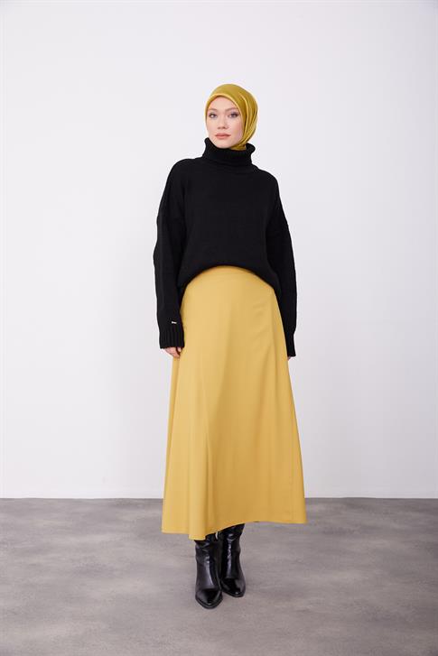 Armine Arkası Lastikli Ve Fermuarlı Kup Detaylı Asit