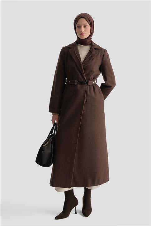 Armine Yakası Kabartmalı Tam Boy Manto 23K8612 Kahverengi