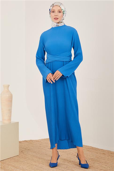 Armine Beli Çapraz Kemerli Piliseli Elbise 23Y9663 Kobalt