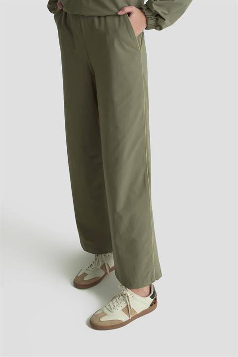 Armine Trend Takım 24KT636 Haki