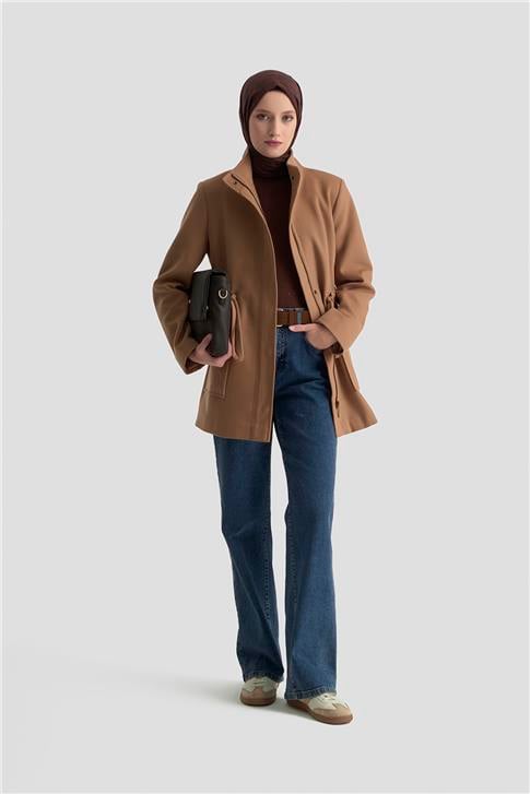 Armine Beli Bağcıklı Kısa Kaban 24KH7528 Camel