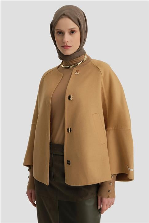Armine Handmade Kısa Kaban 24K7611 Camel