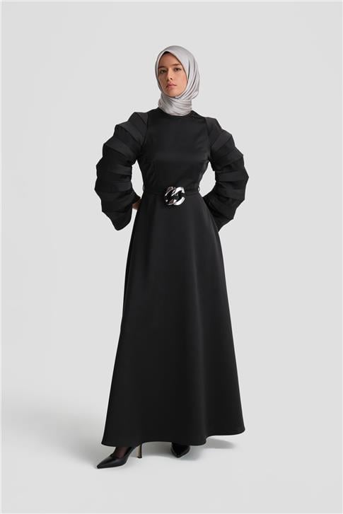 Armine Akordiyon Kollu Şık Elbise 24K9900 Siyah