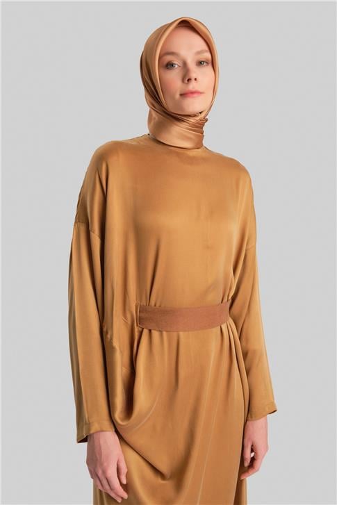 Armine Drapeli Ve Kemerli Cupra Elbise 24Y9832 Gold