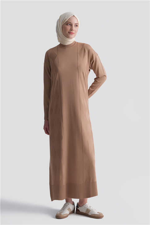 Armine Baklava Desenli Triko Elbise 25KTD958 Latte 