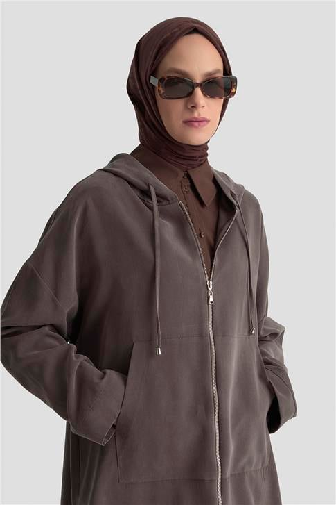 Armine Fermuar Detaylı Kapüşonlu Kap 25KD1125 Kahverengi