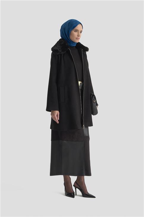Armine Kürk Yakalı Kaban 25KD1707 Siyah