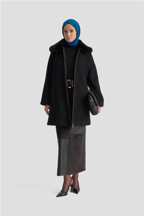 Armine Kürk Yakalı Kaban 25KD1707 Siyah
