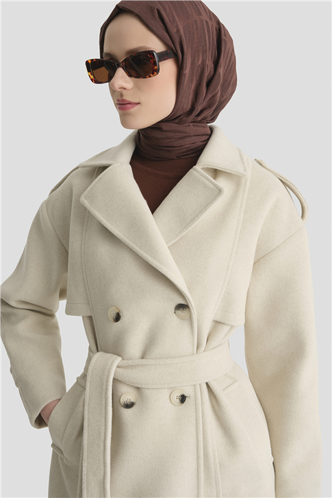 Armine Aller Detaylı Düğmeli Manto 25KT1729 Bej