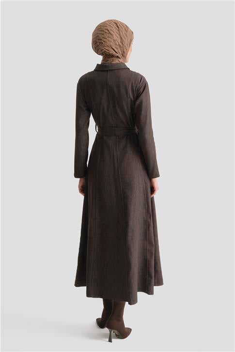 Armine Dikiş Detaylı Denim Elbise 25KD2396 Kahverengi