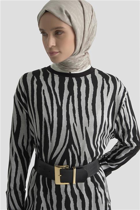 Armine Zebra Desenli Örme Takım 25KD2806 Gri